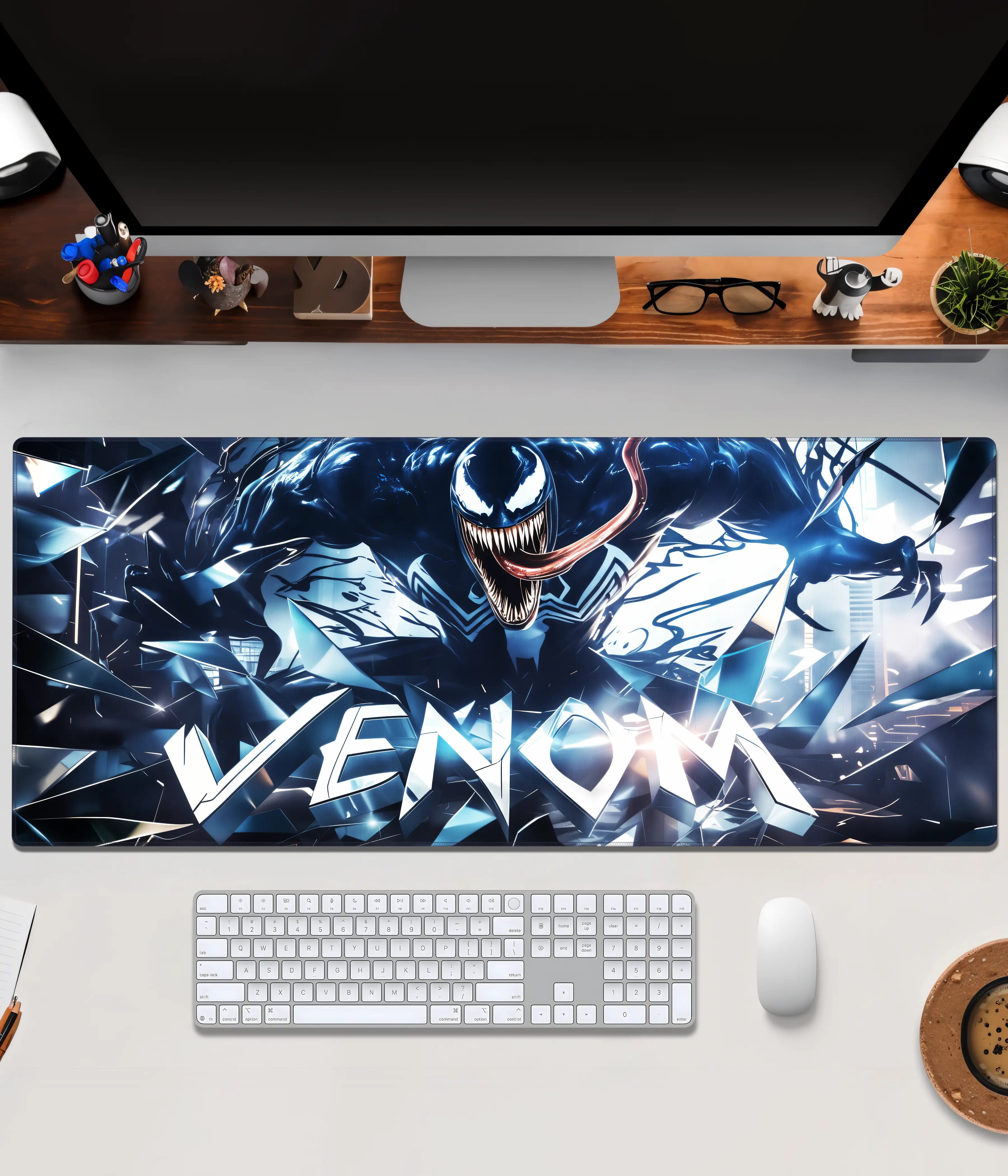 Venom Desk Mat – Extended Gaming Pad Main Image - Everanta